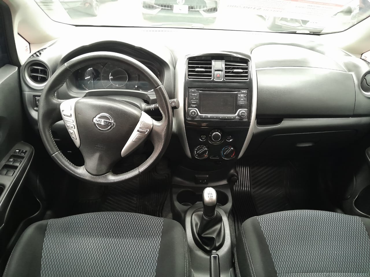 Nissan Note 1.6 Sense Mt 2017
